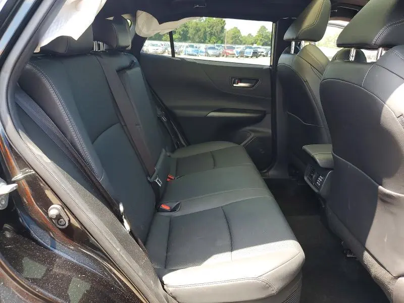 2023 TOYOTA VENZA LIMITED  