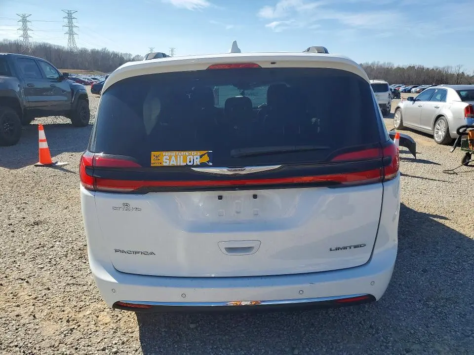 2022 CHRYSLER PACIFICA LIMITED  