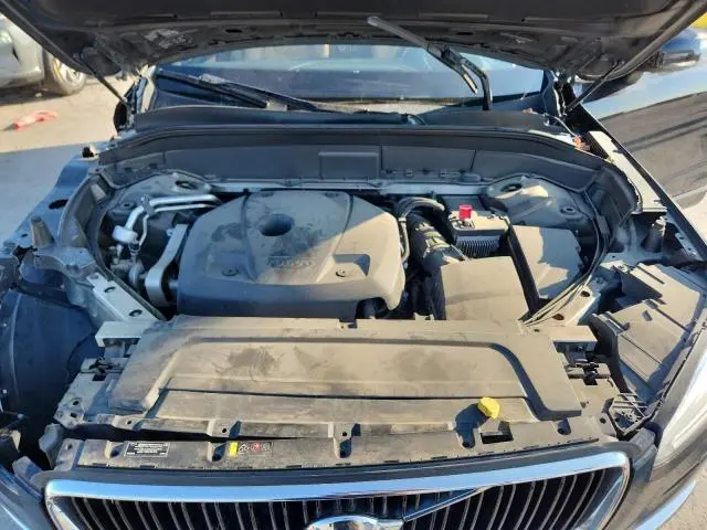 2019 VOLVO XC90 T6 MOMENTUM
