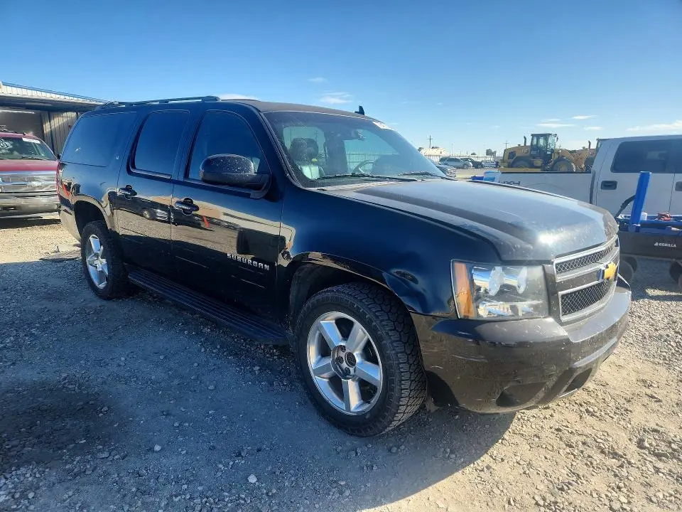 2014 CHEVROLET SUBURBAN K1500 LT  
