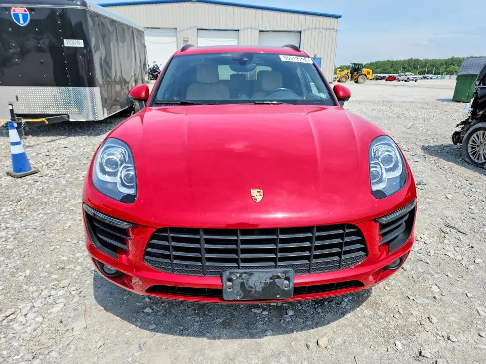 2018 PORSCHE MACAN   