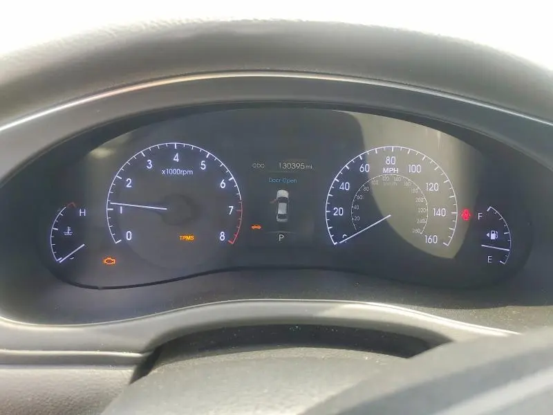 2013 HYUNDAI GENESIS 5.0L  