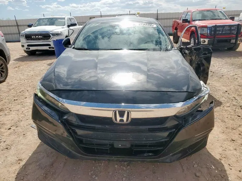 2019 HONDA ACCORD LX  