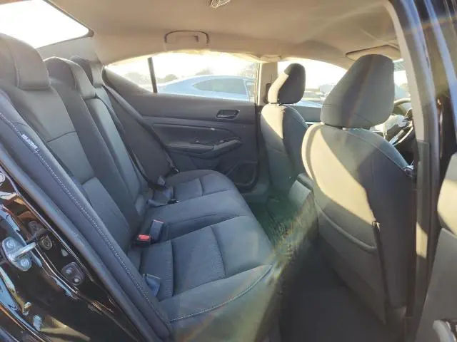 2023 NISSAN ALTIMA SV  