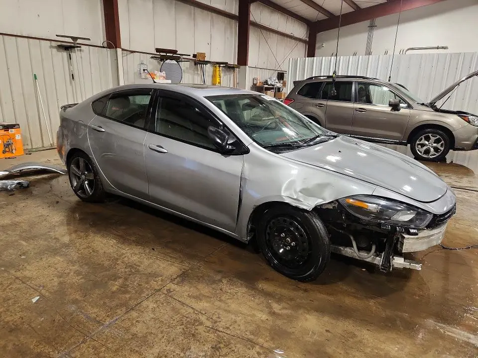 2015 DODGE DART SXT  