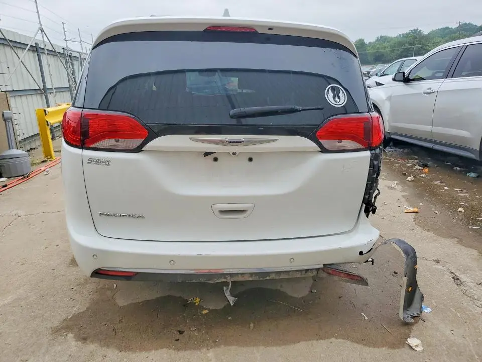 2019 CHRYSLER PACIFICA TOURING L  