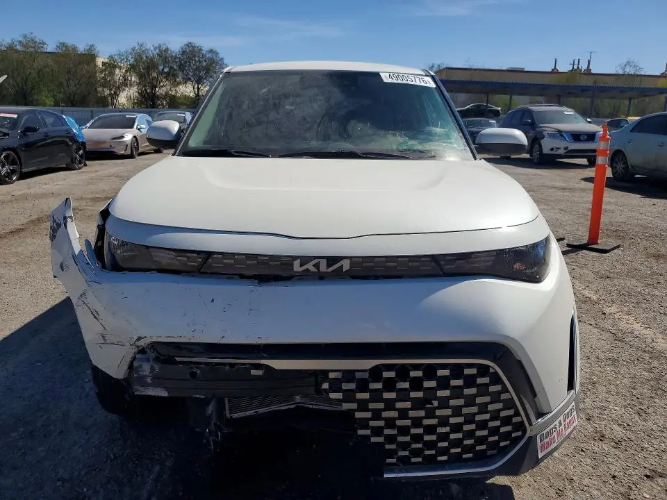 2023 KIA SOUL EX  