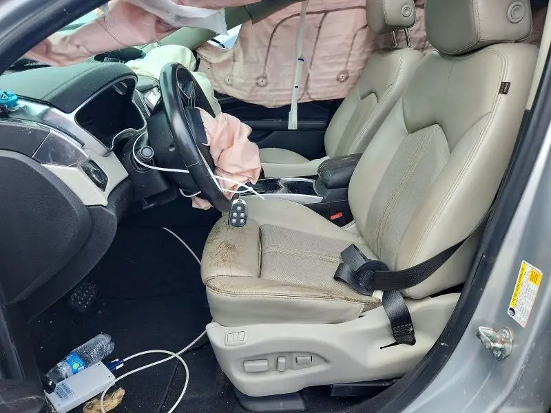 2015 CADILLAC SRX PERFORMANCE COLLECTION  