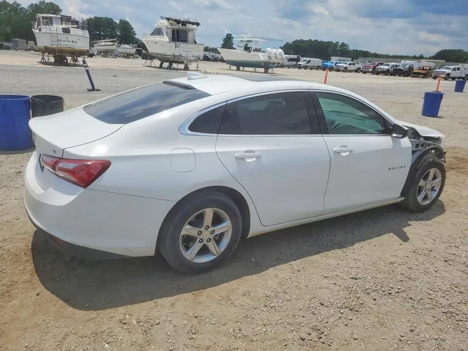 2022 CHEVROLET MALIBU LT  