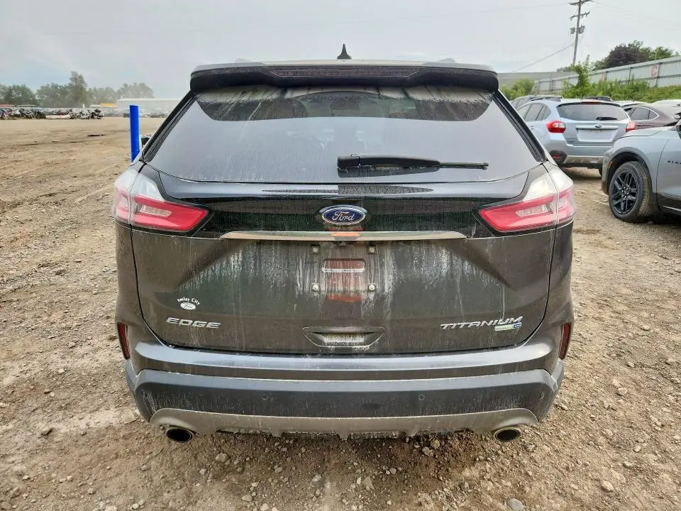 2019 FORD EDGE TITANIUM  