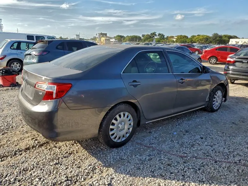 2014 TOYOTA CAMRY L  