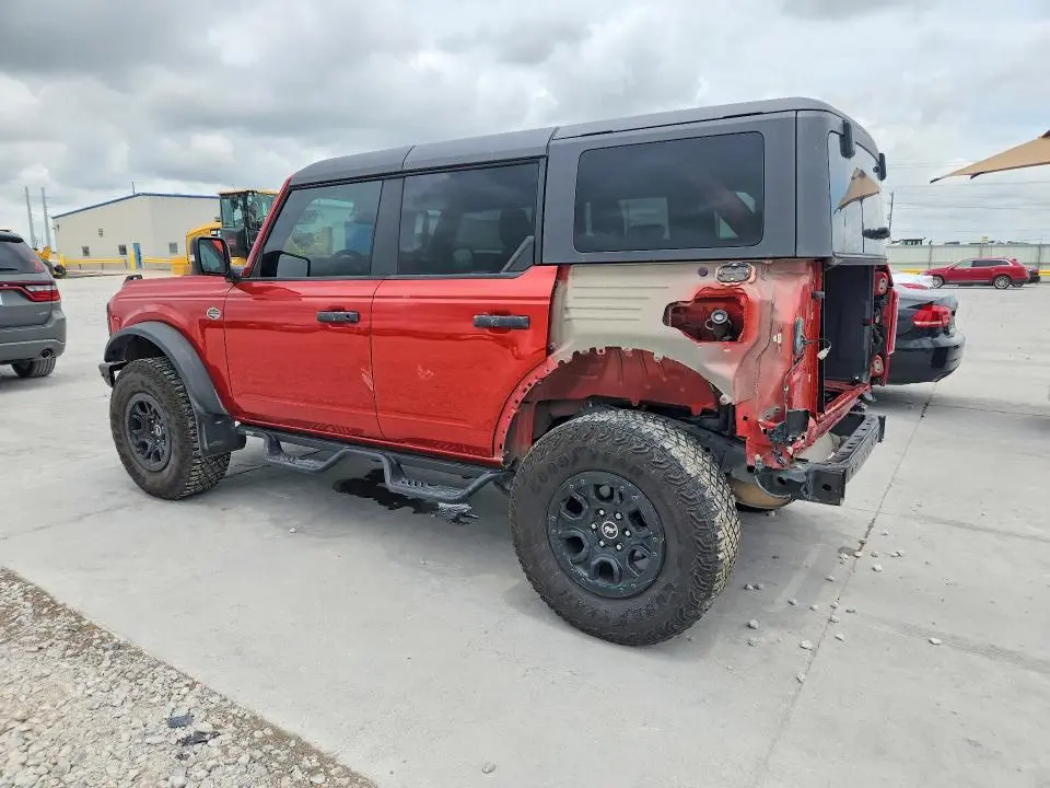2023 FORD BRONCO BASE  
