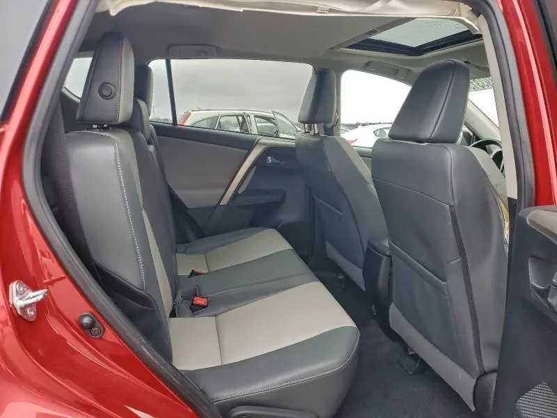 2015 TOYOTA RAV4 LIMITED  