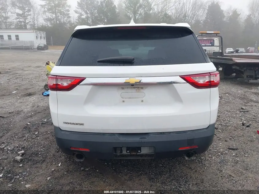 2019 CHEVROLET TRAVERSE LS