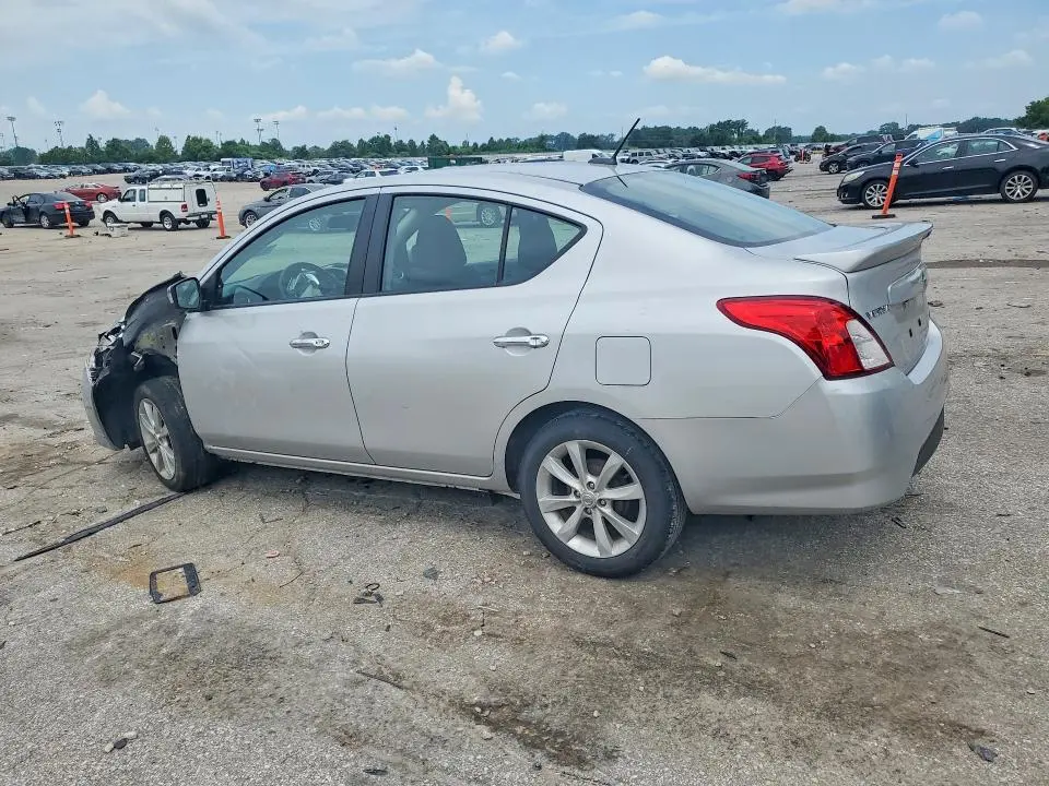 2017 NISSAN VERSA 1.6 SL  