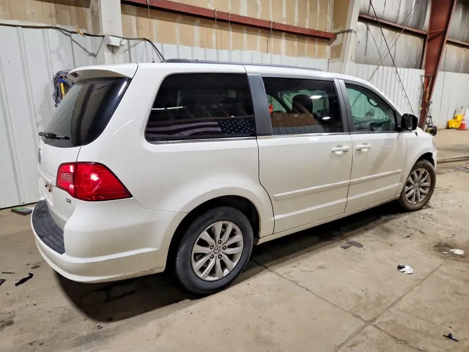 2012 VOLKSWAGEN ROUTAN SE  