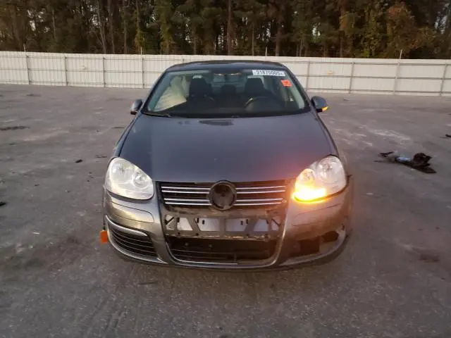 2010 VOLKSWAGEN JETTA SE  