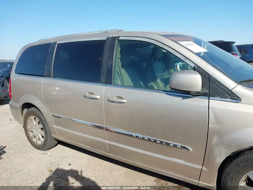 2015 CHRYSLER TOWN & COUNTRY TOURING