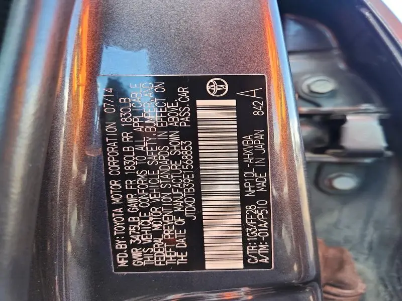 2014 TOYOTA PRIUS C TWO  