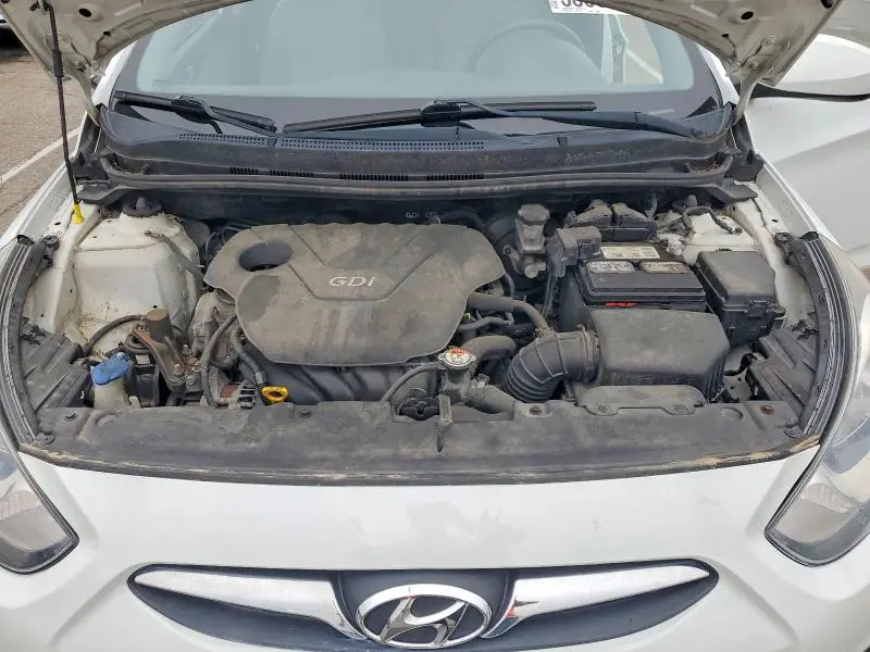 2013 HYUNDAI ACCENT GS  