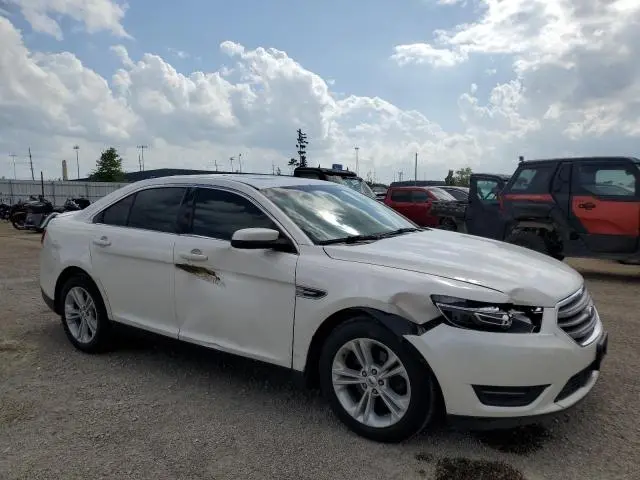 2018 FORD TAURUS SEL  