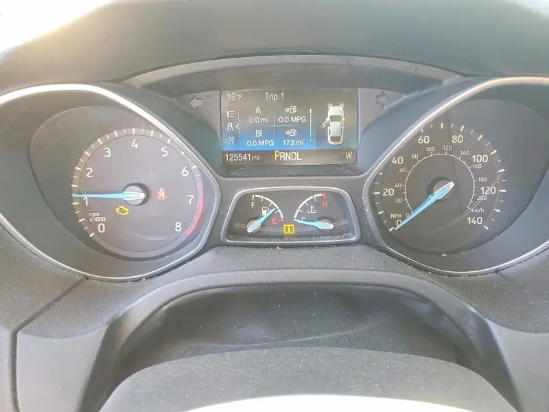 2016 FORD FOCUS SE  