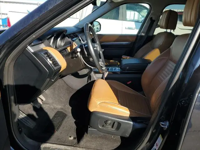 2017 LAND ROVER DISCOVERY FIRST EDITION  