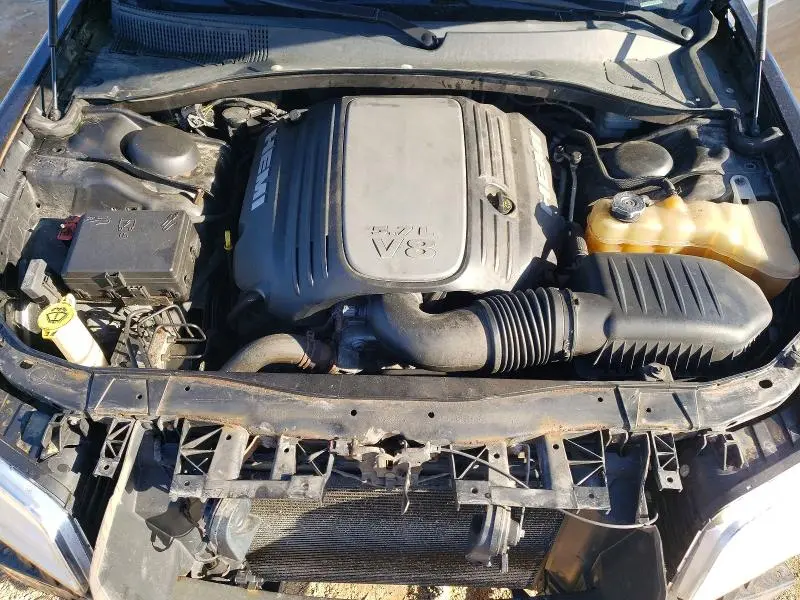 2011 CHRYSLER 300C   