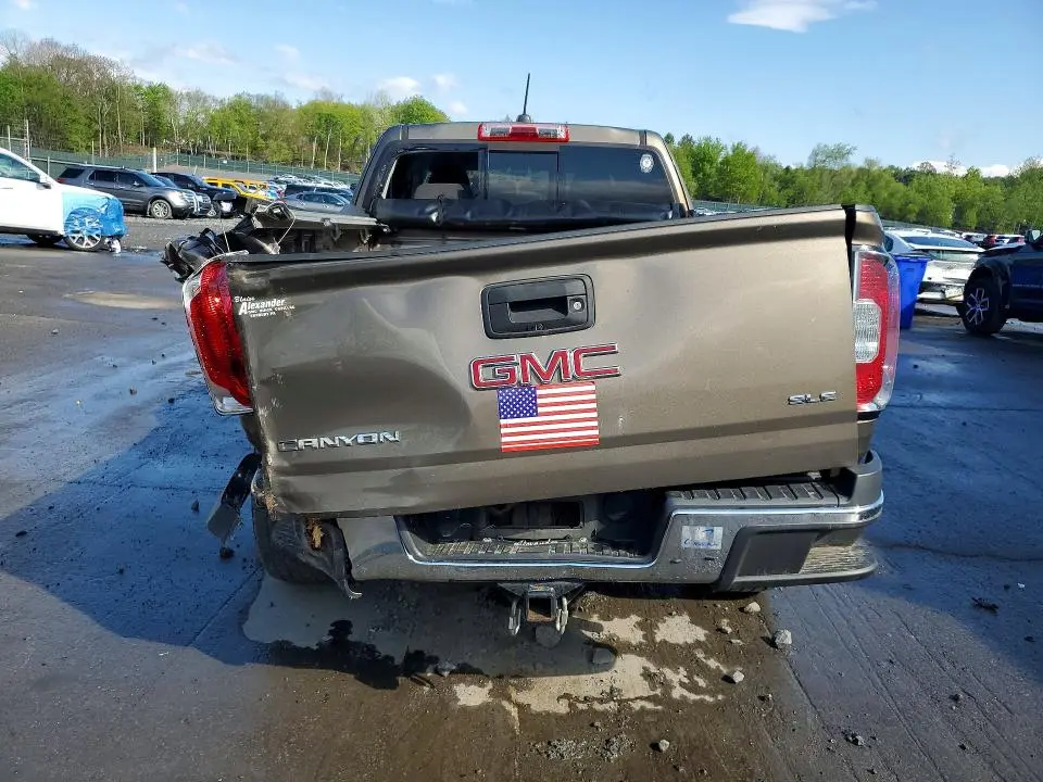 2016 GMC CANYON SLE  