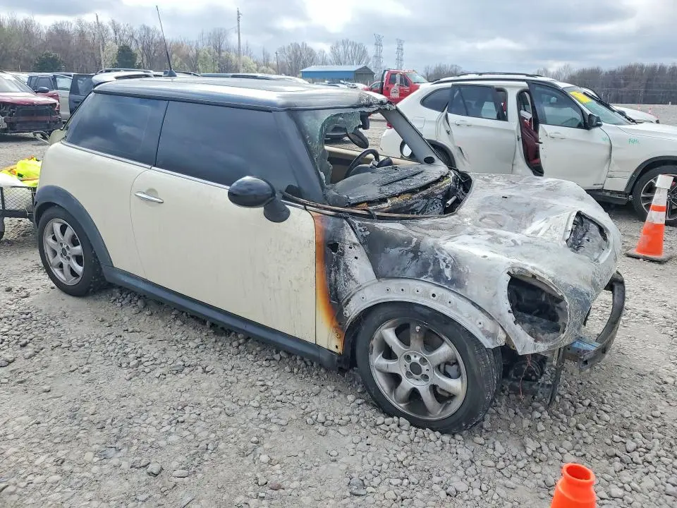 2010 MINI COOPER S  