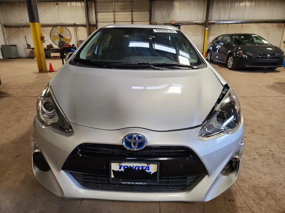 2015 TOYOTA PRIUS C THREE  