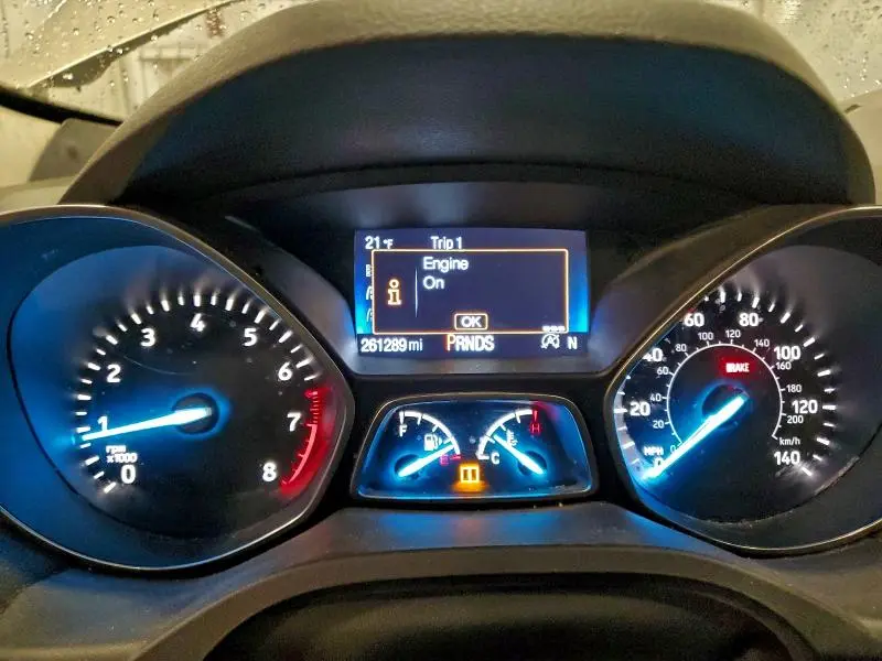 2017 FORD ESCAPE TITANIUM  