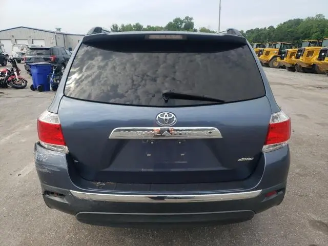 2011 TOYOTA HIGHLANDER LIMITED  