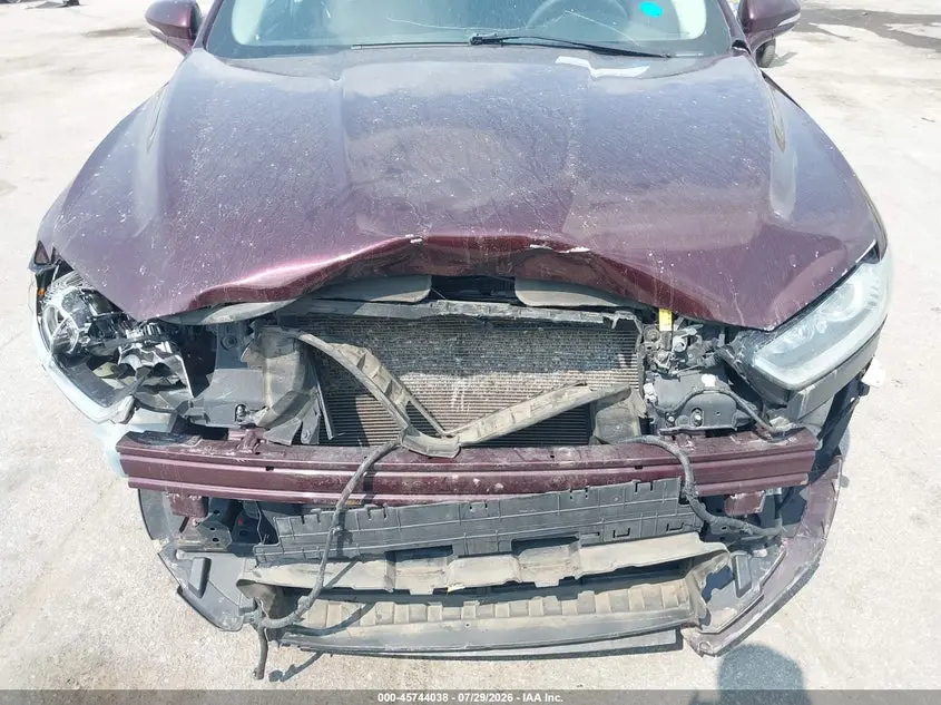 2013 FORD FUSION SE