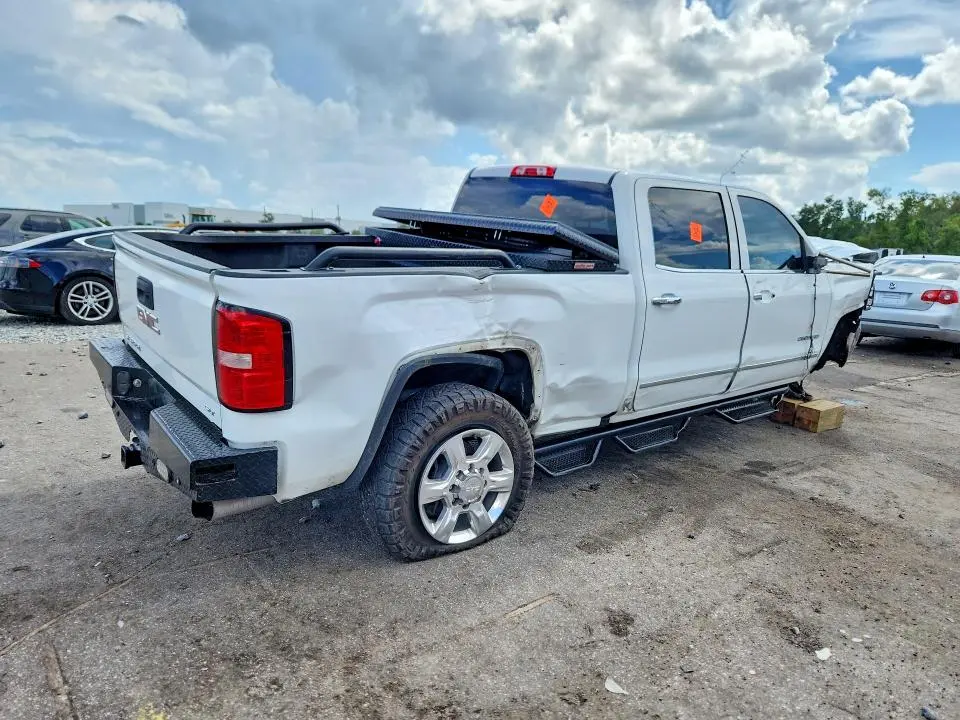 2018 GMC SIERRA K2500 SLT  