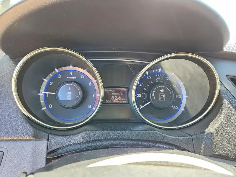 2012 HYUNDAI SONATA GLS  