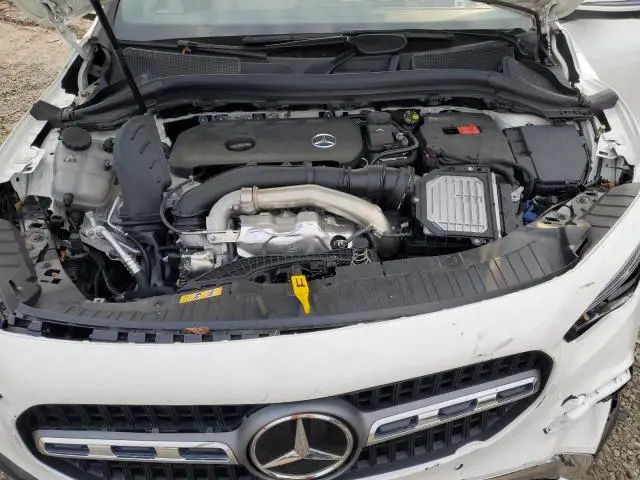 2025 MERCEDES-BENZ GLA 250 4MATIC  