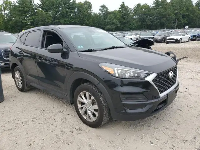 2021 HYUNDAI TUCSON SE  