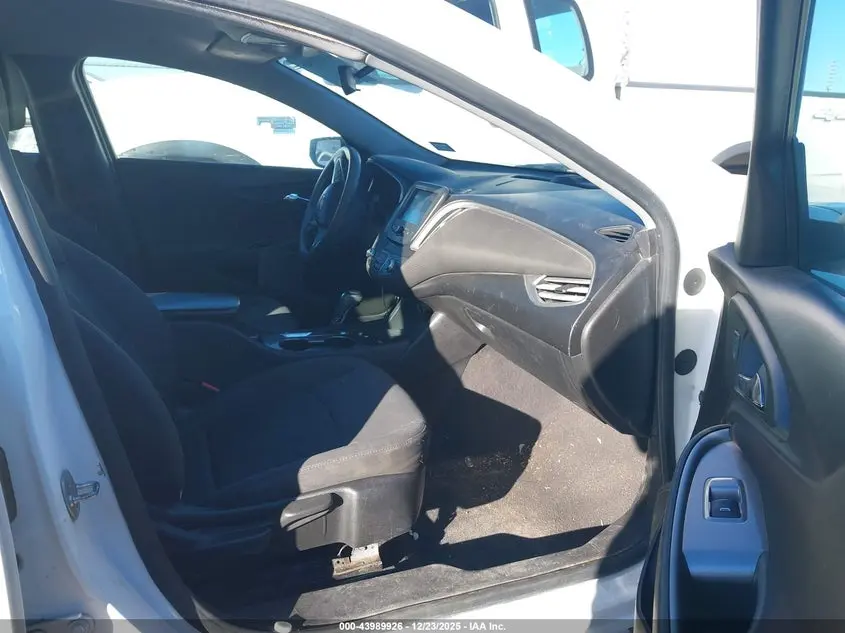 2017 CHEVROLET MALIBU LS