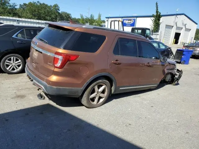 2017 FORD EXPLORER XLT  