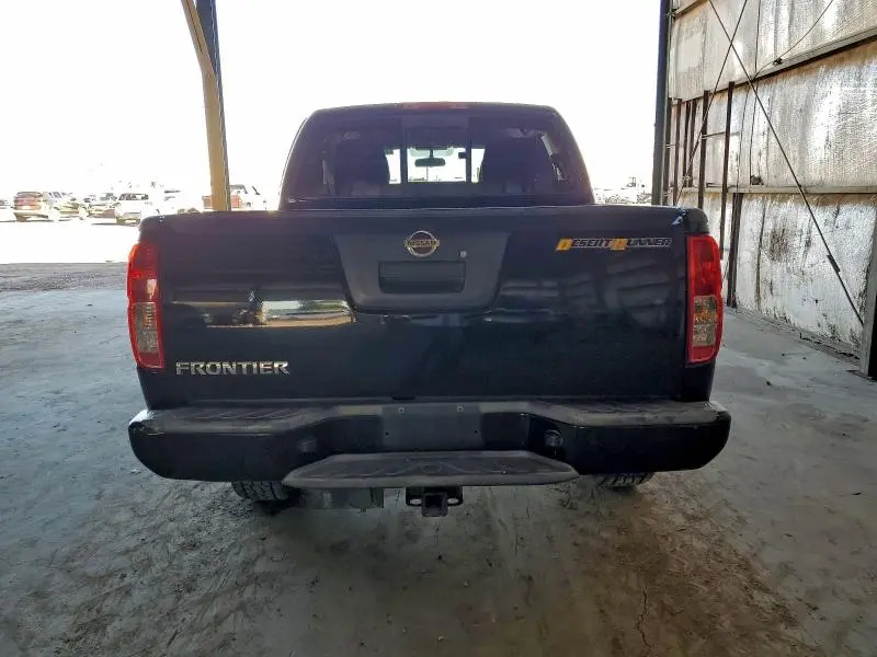 2016 NISSAN FRONTIER S  
