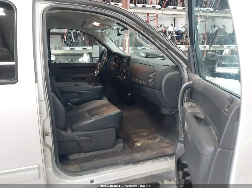2011 CHEVROLET SILVERADO 2500HD LT