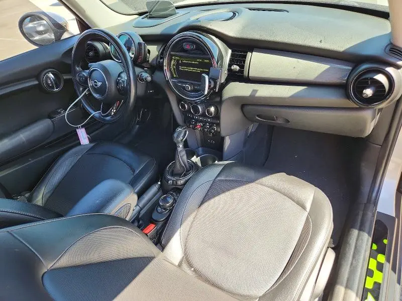 2014 MINI COOPER   