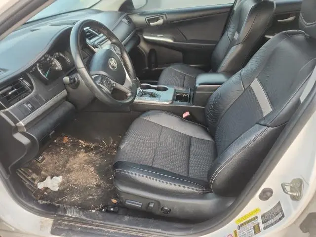 2014 TOYOTA CAMRY SE  