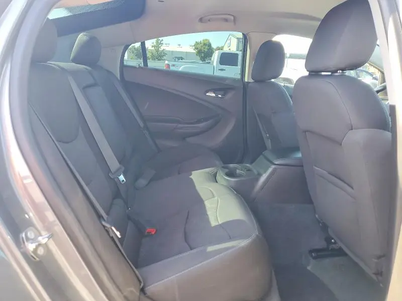 2018 CHEVROLET VOLT LT  