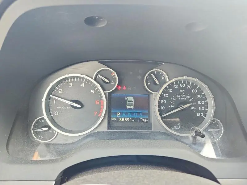 2017 TOYOTA TUNDRA SR5  