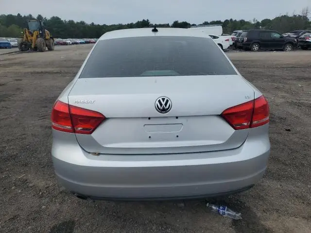 2013 VOLKSWAGEN PASSAT SE