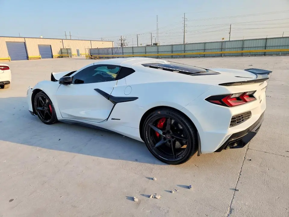 2026 CHEVROLET CORVETTE E-RAY 2LZ  