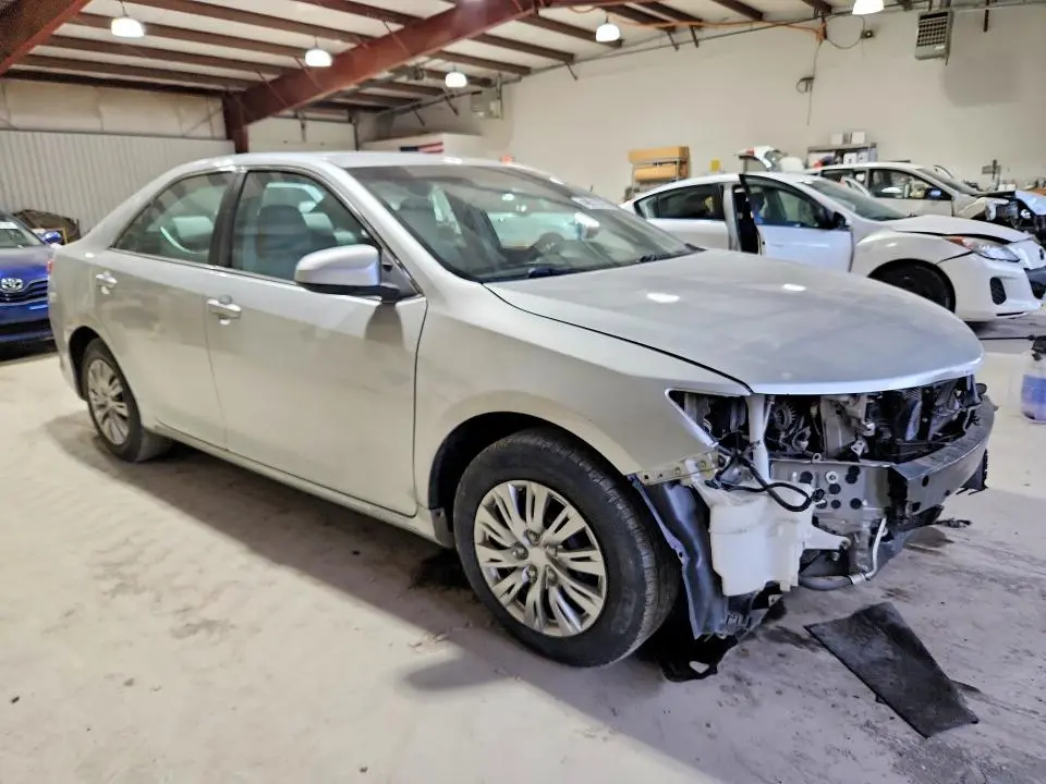 2013 TOYOTA CAMRY LE  
