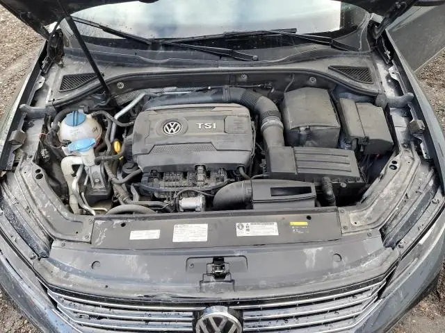 2017 VOLKSWAGEN PASSAT R-LINE  